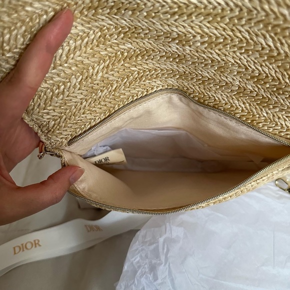 Dior Straw Crossbody bag❤️New, authentic! - Picture 6 of 10